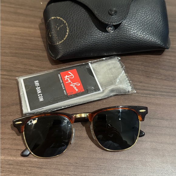 Ray-Ban Clubmaster Tortoiseshell Sunglasses - Picture 1 of 5